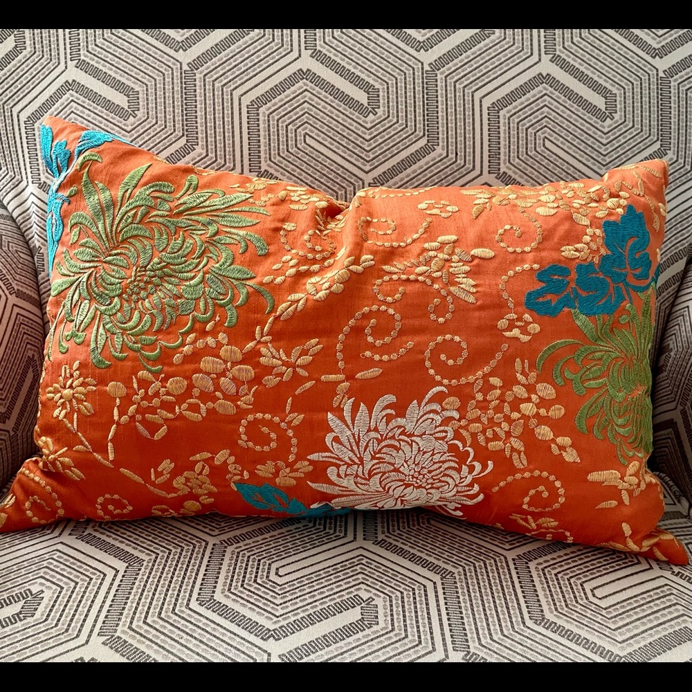 J by J Queen 12 X 20" Rectangular Boudoir Silk and Embroidered Throw Pillow